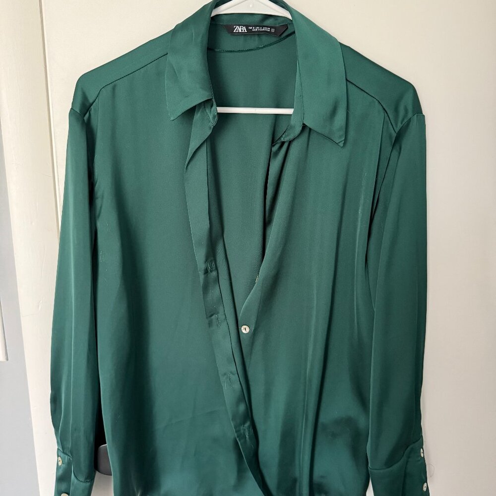 ** ZARA women's satin button down blouse **